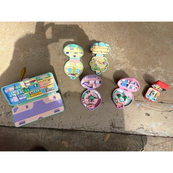 6 Piece Polly Pocket Playsets VINTAGE - Picture 1 of 16